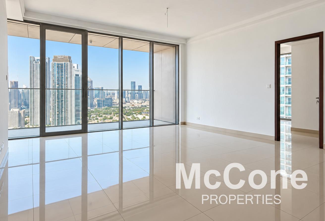 Spacious | Burj and Fountain Views | High Floor photo 2