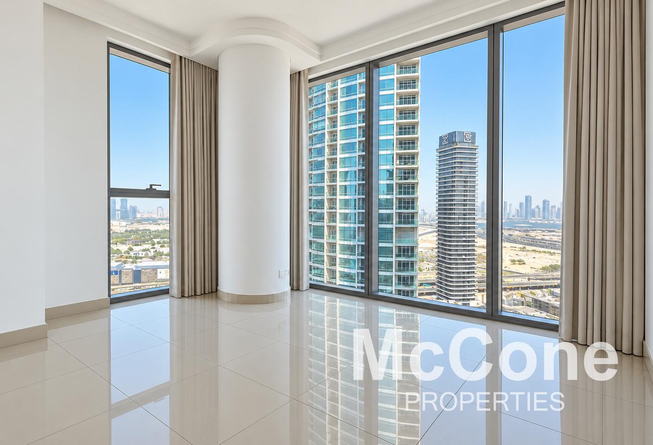 Spacious | Burj and Fountain Views | High Floor photo 20