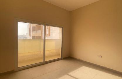 Apartment - 1 - 2 for rent in Al Jurf Industrial 3 - Al Jurf Industrial - Ajman Apartment - 1 - 2 for rent in Al Jurf Industrial 3 - Al Jurf Industrial - Ajman