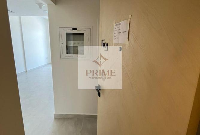 70276670 - صورة العقار 3