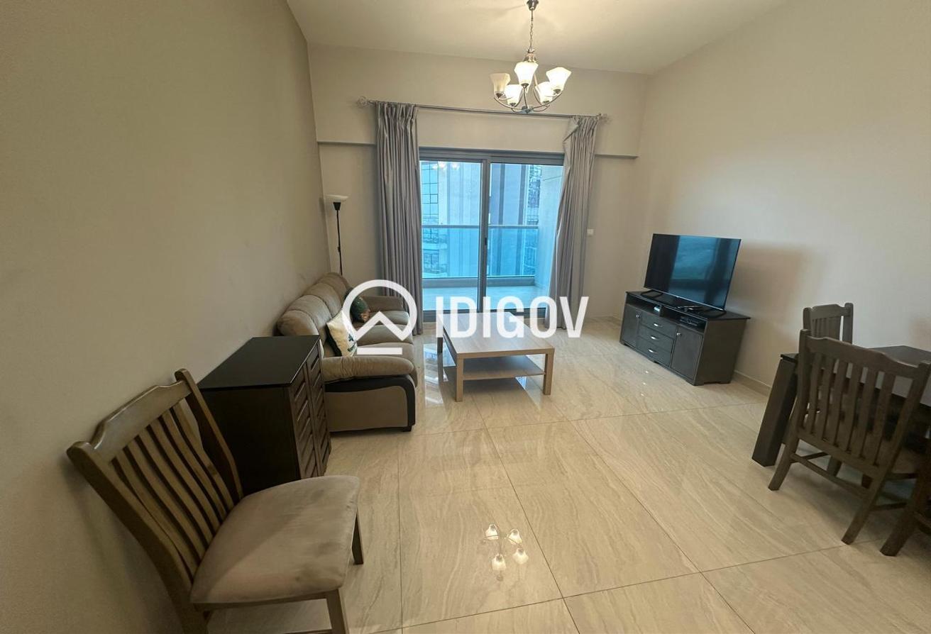 Vacant | Mid Floor | Furnished | With Balcony photo 3