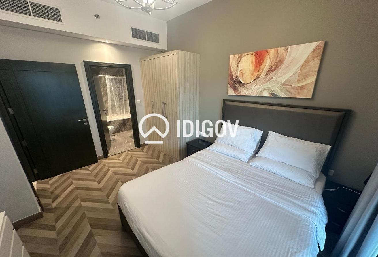 Vacant | Mid Floor | Furnished | With Balcony photo 7