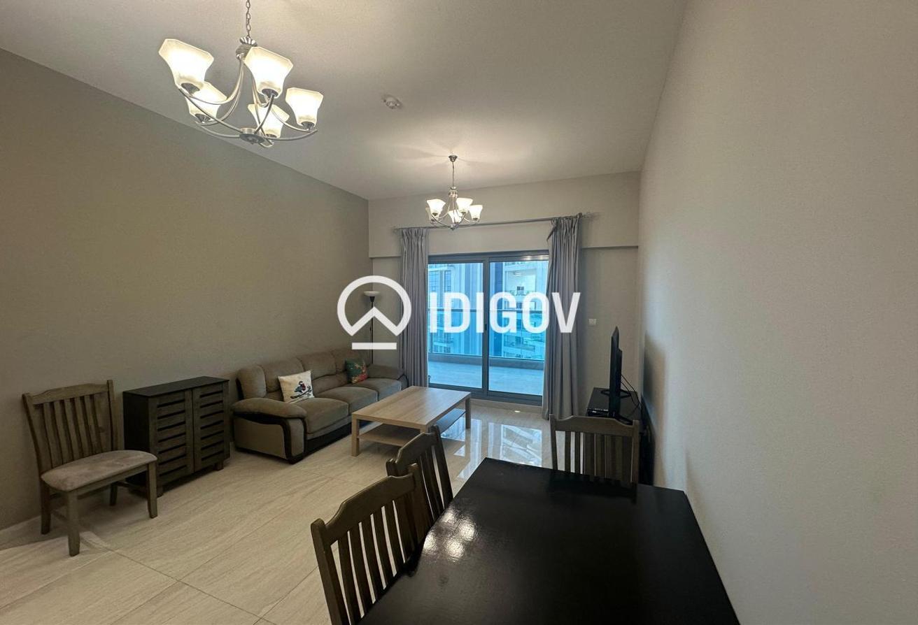 Vacant | Mid Floor | Furnished | With Balcony photo 5