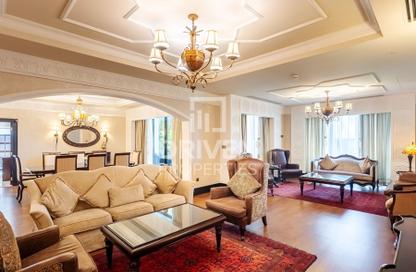Villa - 5 Bedrooms - 6 Bathrooms for rent in Jumeirah Zabeel Saray - The Crescent - Palm Jumeirah - Dubai Villa - 5 Bedrooms - 6 Bathrooms for rent in Jumeirah Zabeel Saray - The Crescent - Palm Jumeirah - Dubai