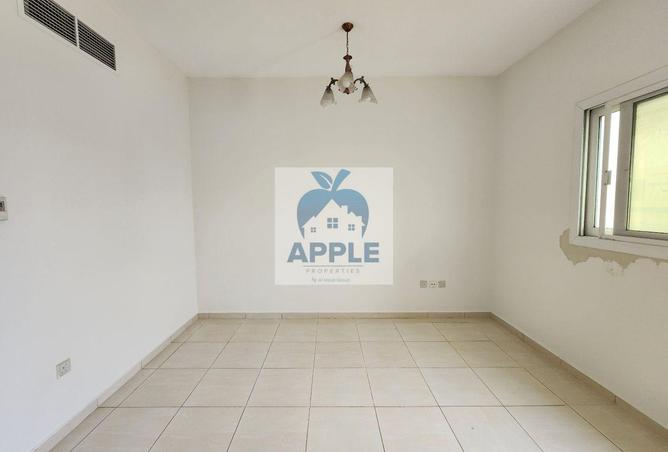 81109121 - Property Image 2