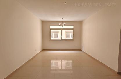 Apartment - 1 Bedroom - 2 Bathrooms for rent in Muwaileh 3 Building - Muwaileh - Sharjah