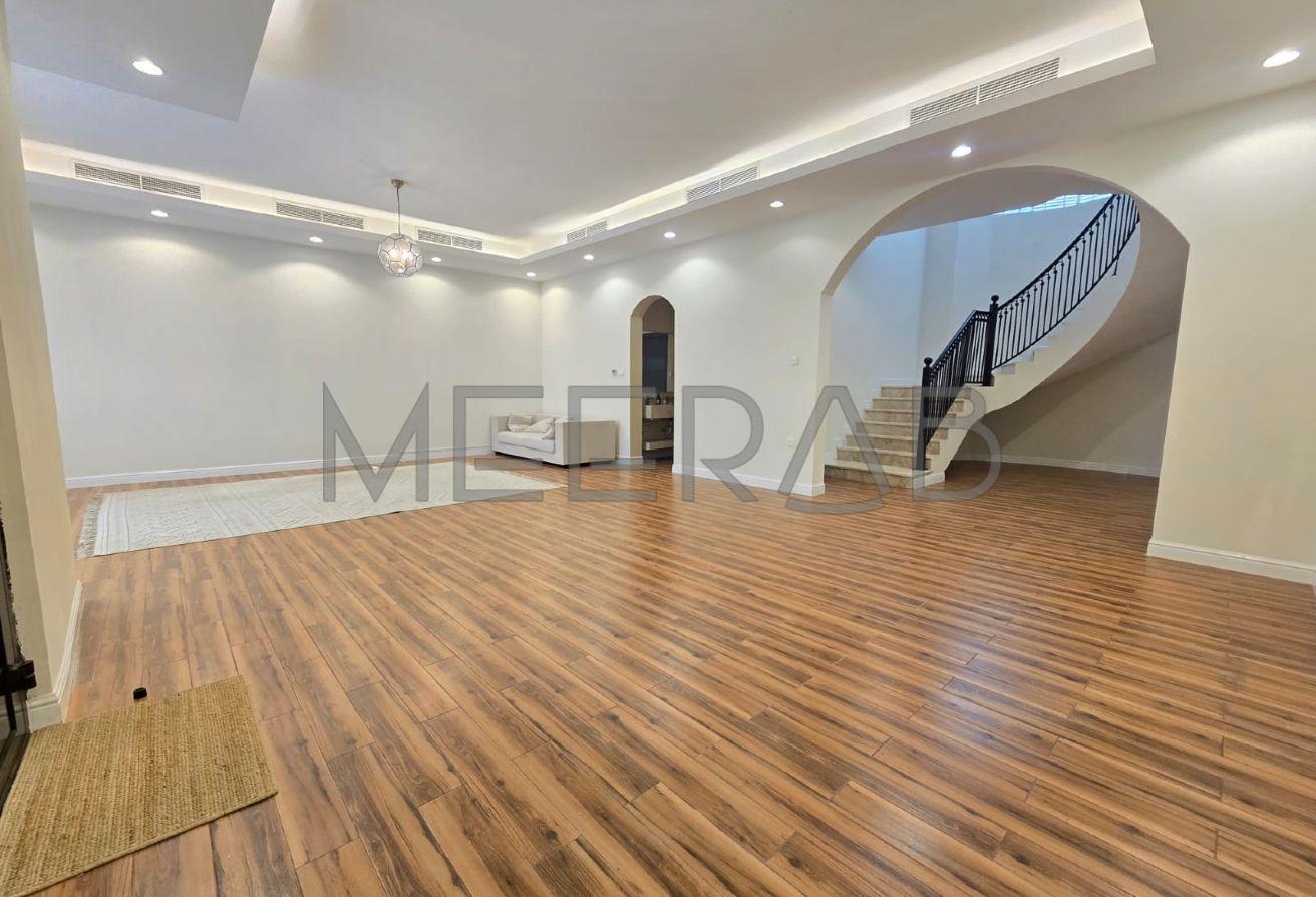 WELL MAINTIANED | SPACIOUS VILLA | DRIVER ROOM photo 8