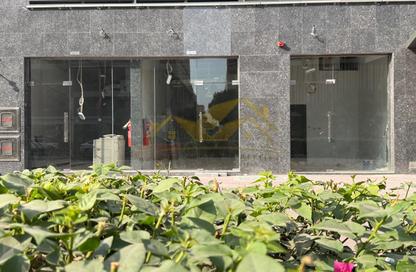 Shop - Studio - 1 Bathroom for rent in Jumeirah Garden City - Al Satwa - Dubai