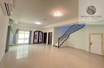 Villa - 5 Bedrooms - 7 Bathrooms for rent in Umm Suqeim 2 Villas - Umm Suqeim 2 - Umm Suqeim - Dubai