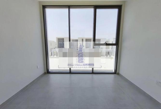 83671804 - Property Main Image