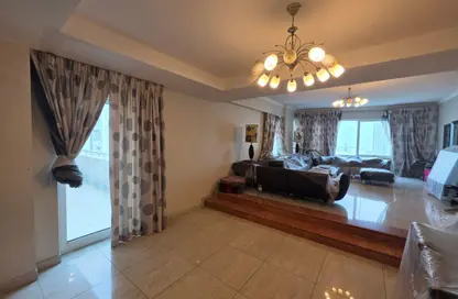 Penthouse - 3 Bedrooms - 5 Bathrooms for sale in Al Mamzar - Al Mamzar - Sharjah - Sharjah
