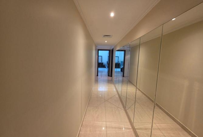 74622541 - Property Image 3