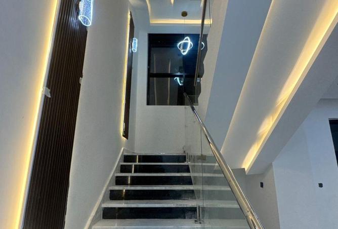 81521278 - Property Image 2