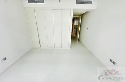 Apartment - 2 - 3 for rent in Muweileh Community - Muwaileh Commercial - Sharjah