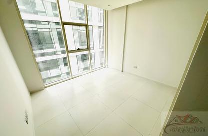 Apartment - 2 - 3 for rent in Muweileh Community - Muwaileh Commercial - Sharjah