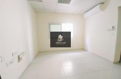 Apartment - Studio - 1 Bathroom for rent in Muwaileh 29 Building - Muwaileh - Sharjah