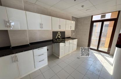 Whole Building - Studio - 7+ Bathrooms for sale in Al Mowaihat 1 - Al Mowaihat - Ajman