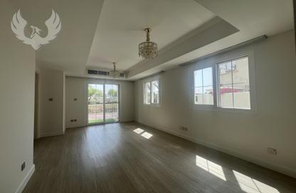 Villa - 2 Bedrooms - 3 Bathrooms for rent in Springs 15 - The Springs - Dubai