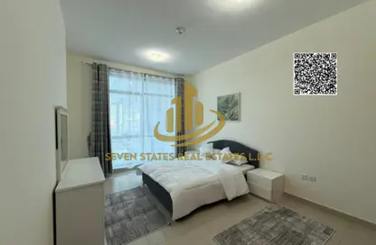 شقة - غرفة نوم - 2 حمامات للايجار في مساكن كورنيش عجمان - طريق كورنيش عجمان - عجمان