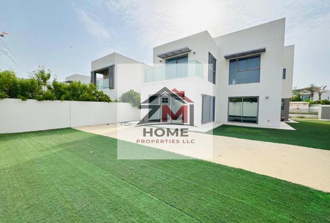 72733639 - Property Main Image