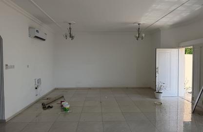 Villa - 3 - 5 for rent in Al Dhait South - Al Dhait - Ras Al Khaimah