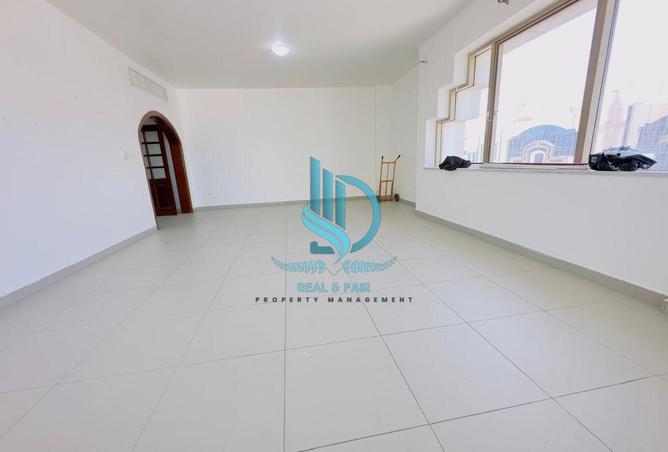 67429456 - صورة العقار 2