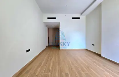 Apartment - 3 Bedrooms - 4 Bathrooms for rent in Westview Garden - Jumeirah Village Circle - Dubai