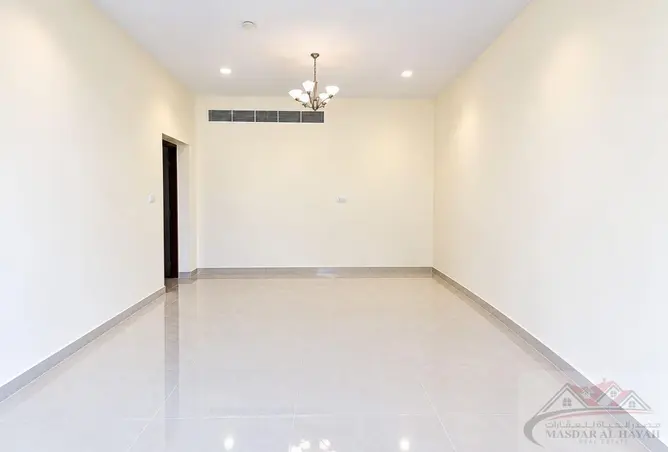 155519147 - Property Image 3