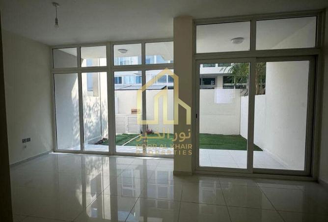 111418098 - الصورة الرئيسية للعقار