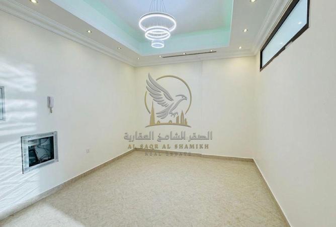 139721109 - Property Image 2