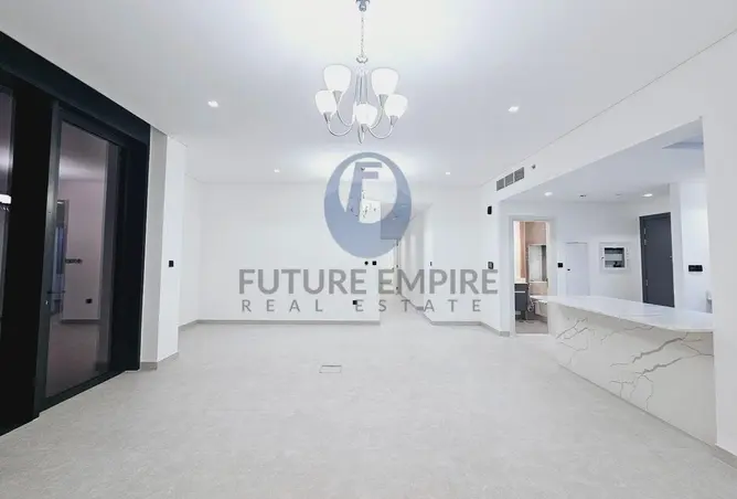 130200327 - Property Image 3