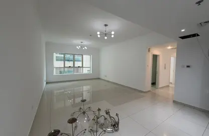 Apartment - 2 Bedrooms - 3 Bathrooms for rent in Al Majaz 1 - Al Majaz - Sharjah