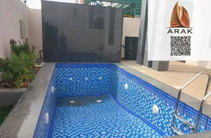 فيلا - 4 غرف نوم - 2 حمامات للايجار في الحليو 2 - الحليو - عجمان