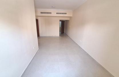 Apartment - 1 - 2 for rent in Fire Station Road - Muwaileh - Sharjah Apartment - 1 - 2 for rent in Fire Station Road - Muwaileh - Sharjah