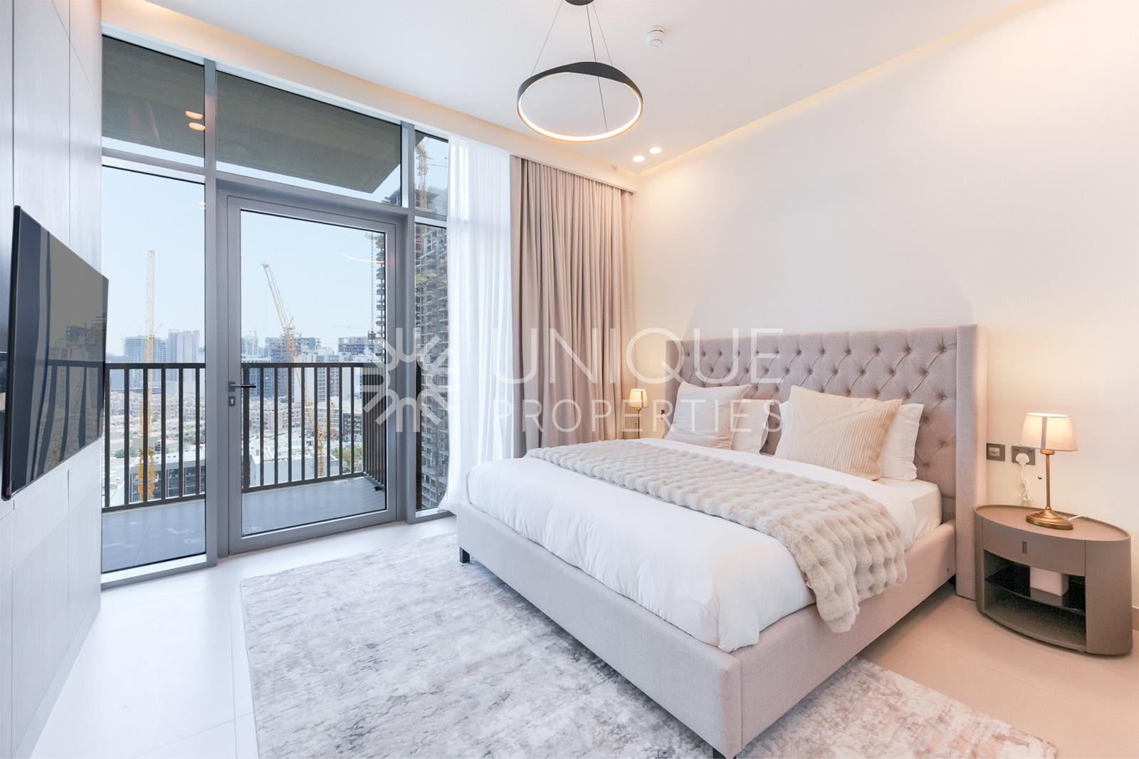 Luxury | Park View | Smart Home Residence