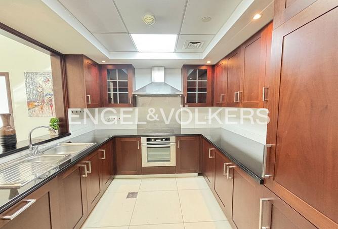 123359023 - Property Image 3