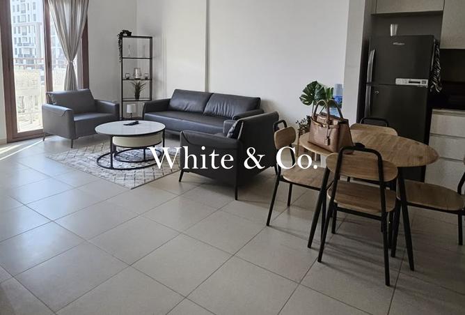 FULLY FURNISHED | LARGE ROOMS | BALCONY photo 2