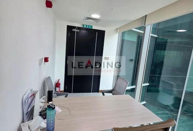 127030000 - Property Image 3