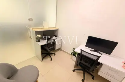 Office Space - Studio - 1 Bathroom for rent in Al Rostamani Building - Port Saeed - Deira - Dubai