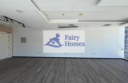 Office Space - Studio - 1 Bathroom for rent in Tamani Art Tower - Business Bay - Dubai