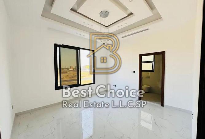 127476788 - Property Image 3