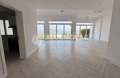 Villa - 5 Bedrooms - 6 Bathrooms for rent in Palma Residences - Palm Jumeirah - Dubai
