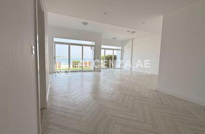 Villa - 5 Bedrooms - 6 Bathrooms for rent in Palma Residences - Palm Jumeirah - Dubai