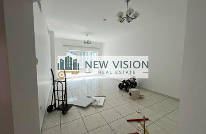 Apartment - 2 Bedrooms - 2 Bathrooms for rent in Al Majaz 1 - Al Majaz - Sharjah Apartment - 2 Bedrooms - 2 Bathrooms for rent in Al Majaz 1 - Al Majaz - Sharjah