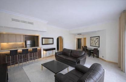 Apartment - 2 Bedrooms - 3 Bathrooms for sale in Al Haseer - Shoreline Apartments - Palm Jumeirah - Dubai