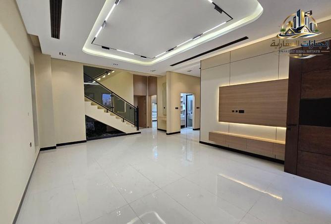 114595517 - Property Image 2
