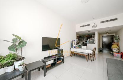 Apartment - 2 Bedrooms - 3 Bathrooms for rent in The Manhattan Tower - District 10 - Jumeirah Village Circle - Dubai