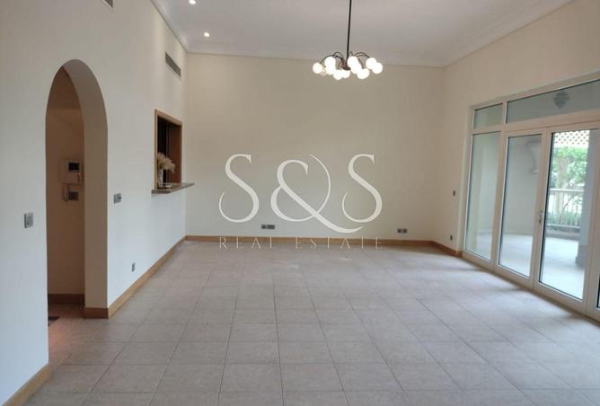 70678994 - صورة العقار 3