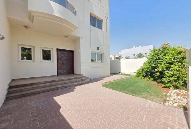 98246387 - Property Image 2