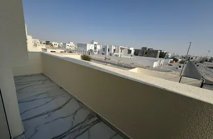 شقة - 2 غرف نوم - 2 حمامات للايجار في مدينة الرياض - أبوظبي